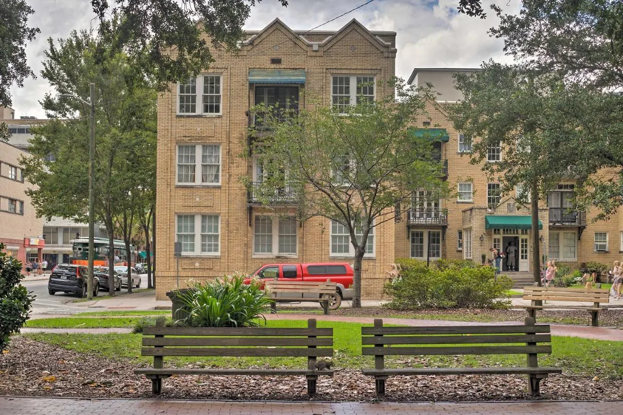 Walkable Savannah Escape In Historic District! 0*,  USA