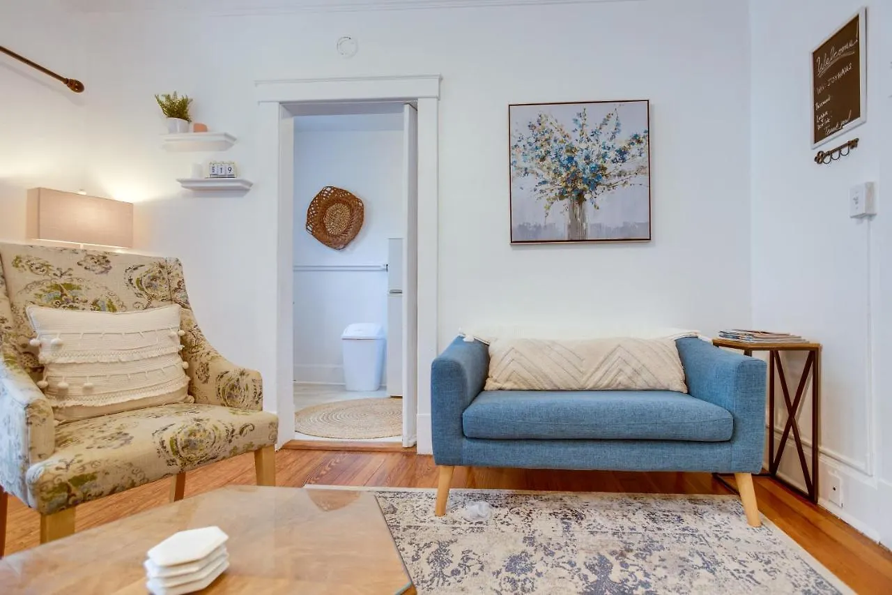 Walkable Savannah Escape In Historic District! 0*,  USA